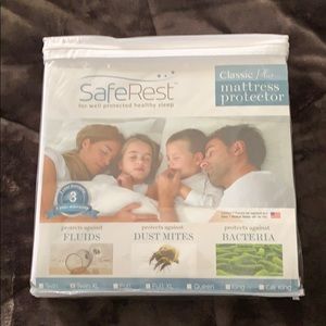 Twin XL Mattress Protector